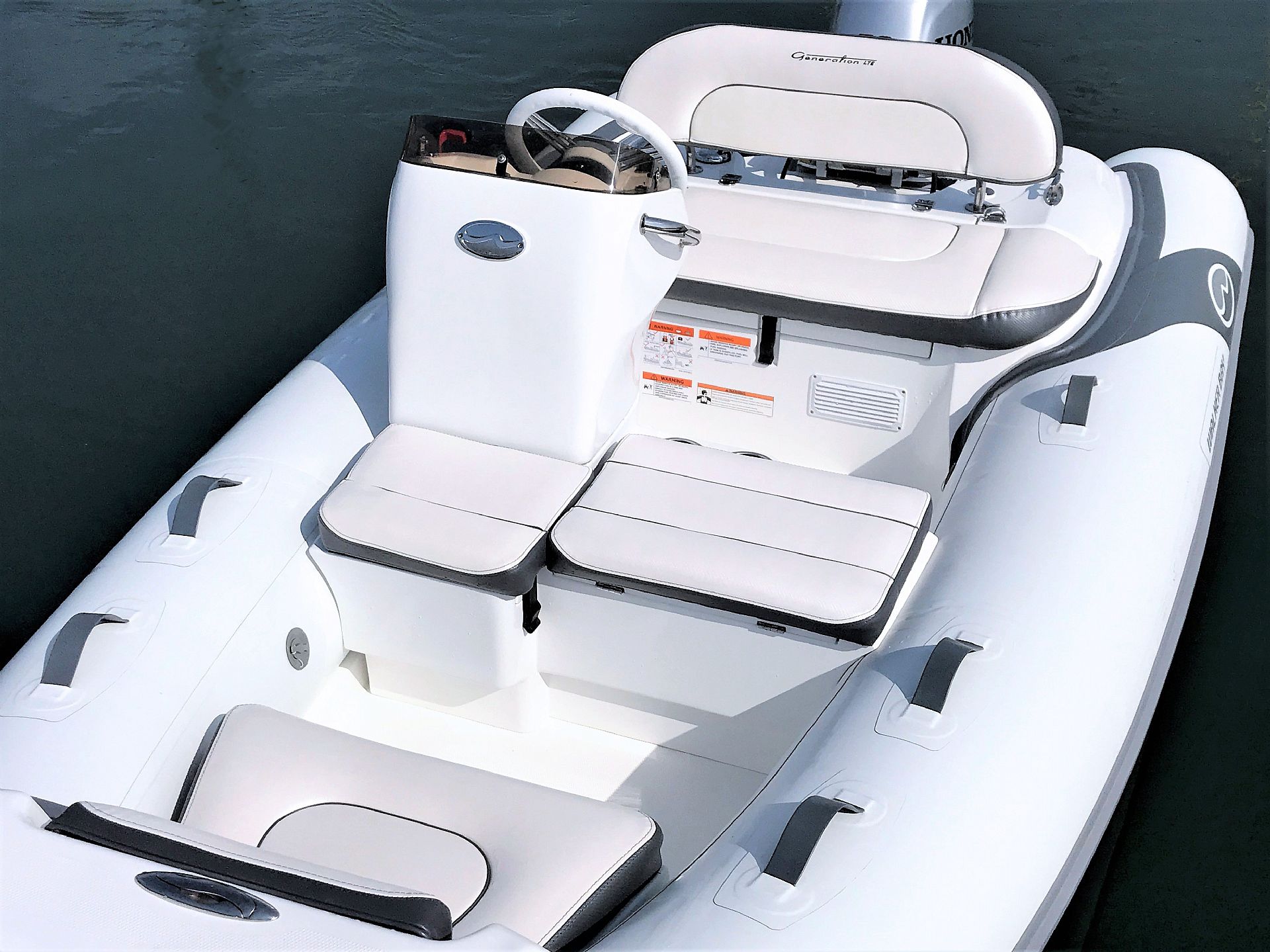 Walker Bay Tender Generation 12 LTE - 2026