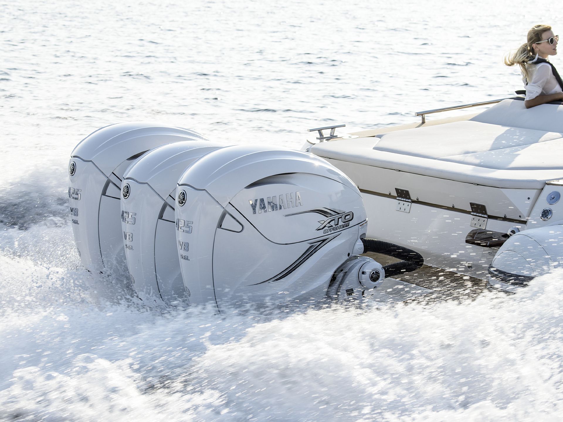 Yamaha V8 XTO 425KS - NAJMO�NEJ�I MOTOR - 2022