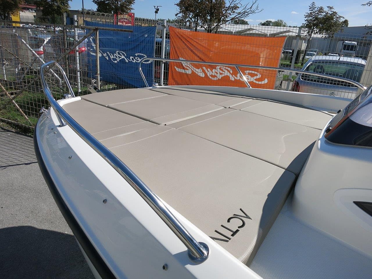 Quicksilver 605 Sundeck   Mercury F115 - 2024