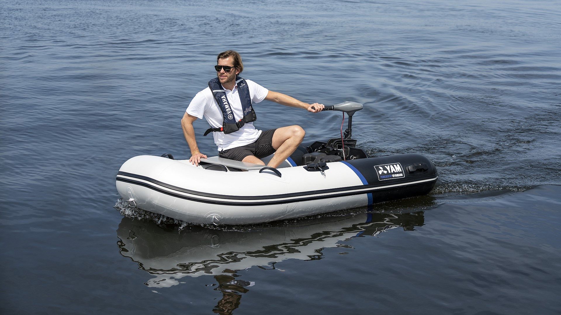 Yamaha M-18  ELEKTRI�NI POGON - 2021