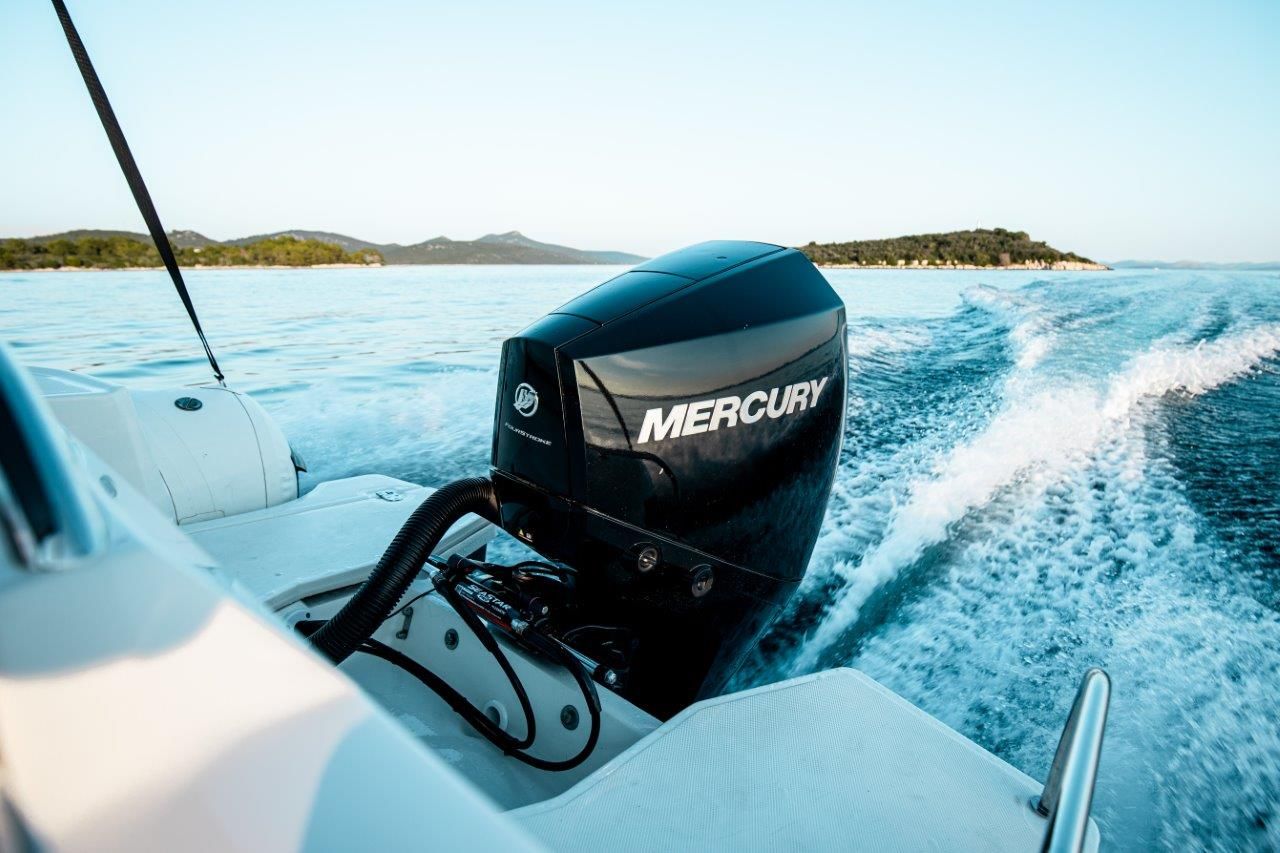 Joker boat CLUBMAN 22 Plus Z MERCURY F225 - 2023