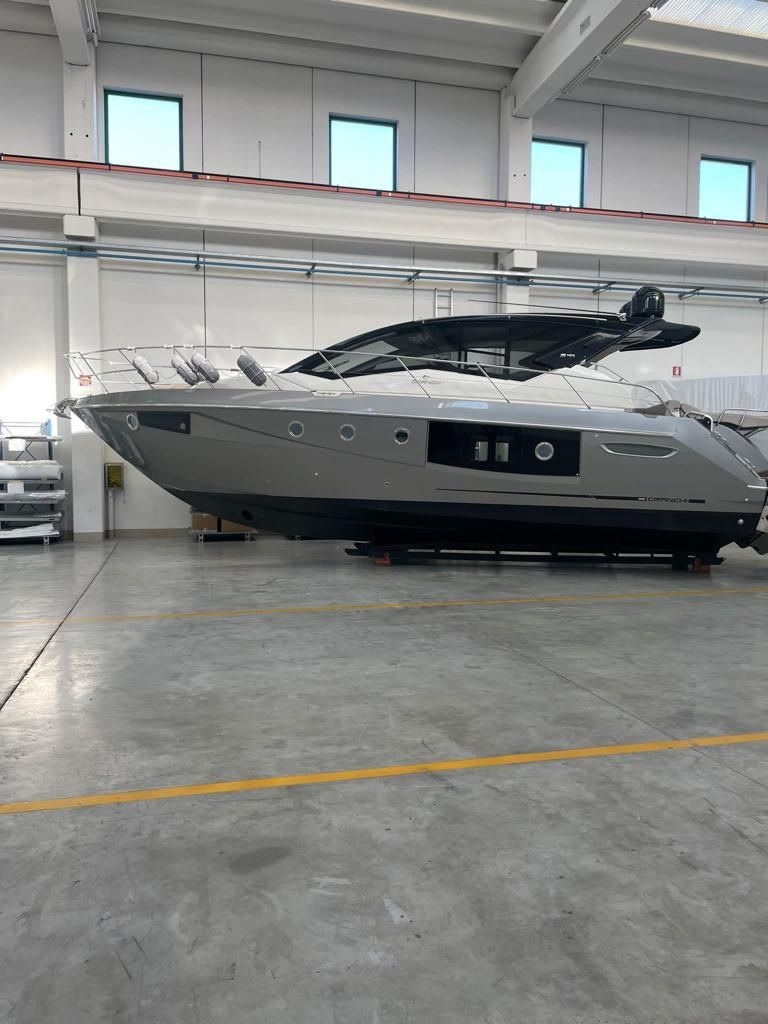 Cranchi M44 HT - 2019