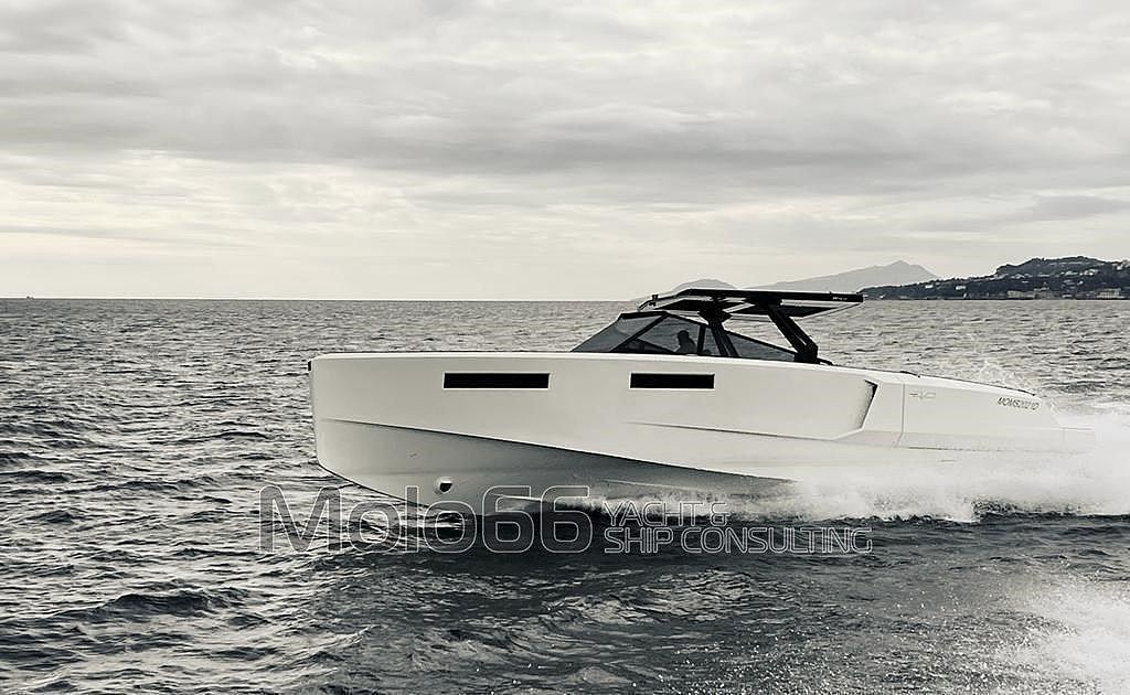 Evo Yachts Evo R4 WA - 2021