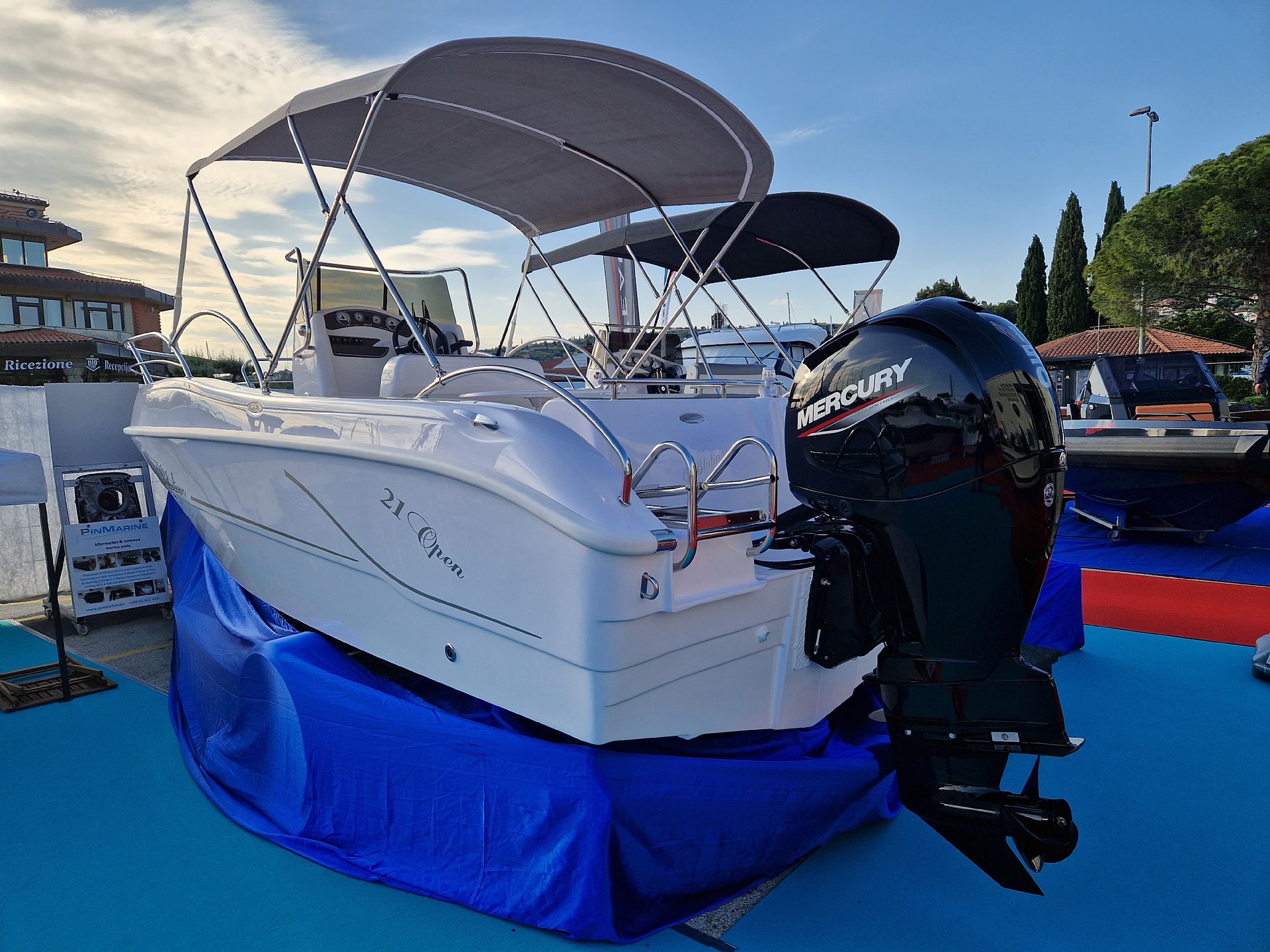 BLULINE 21 OPEN   Mercury 150 -  Akcijska cena - 2024