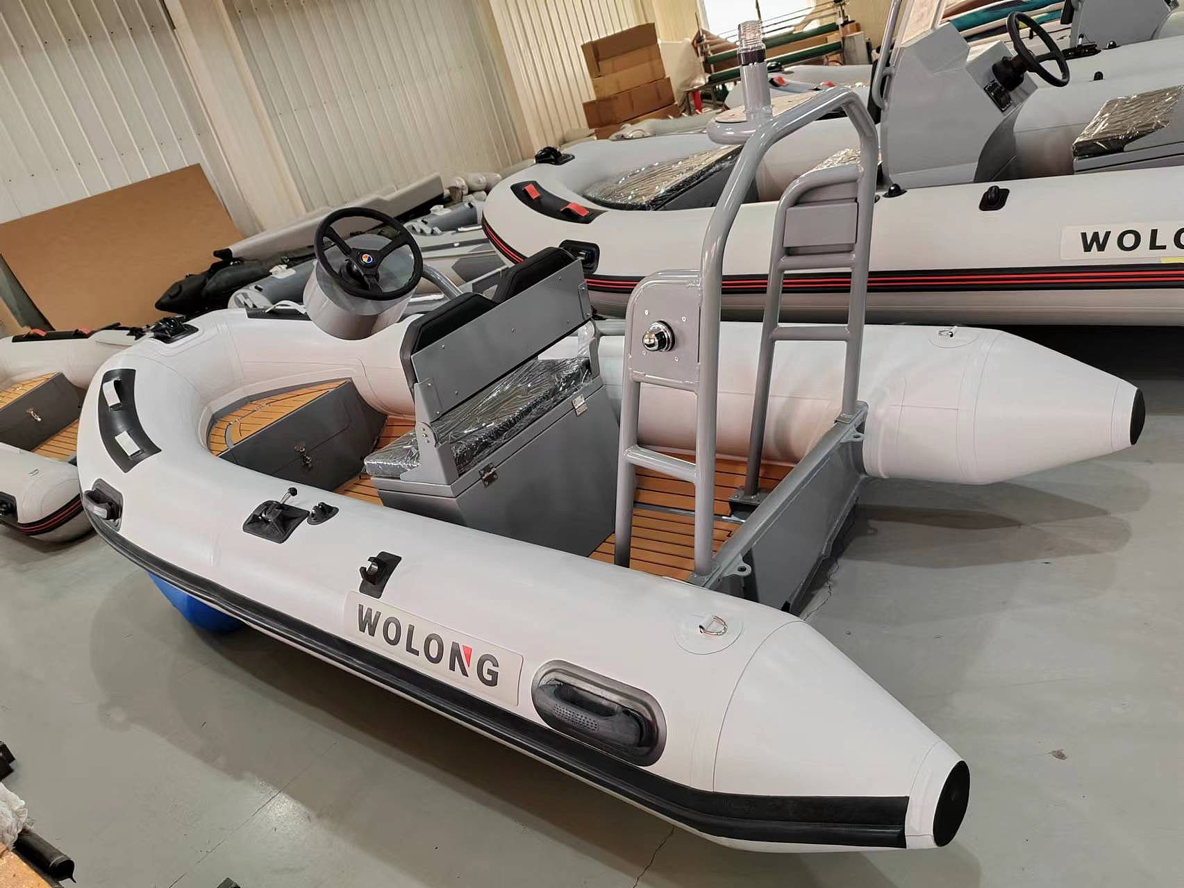 WOLONG RIB 358 - 2024