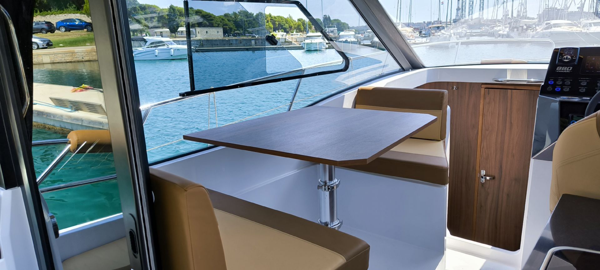 NAUTIC YACHTS Nautic 880 - TESTNO PLOVILO - 2024