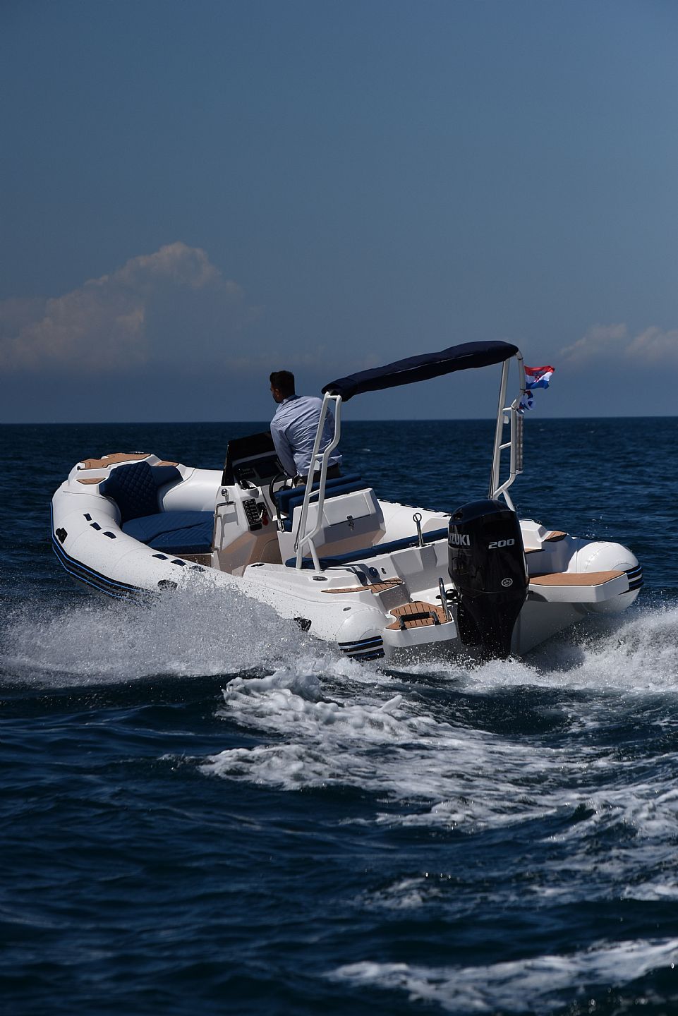 Viga Luxury 650 - 2026