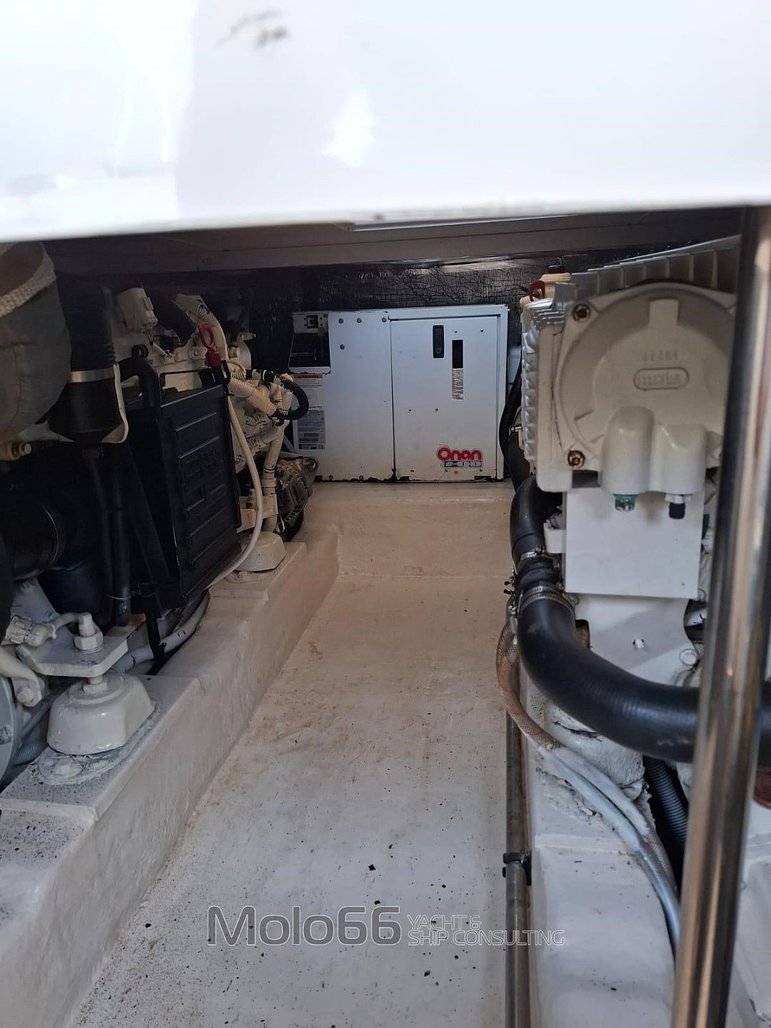 Riviera Marine 33 Flybridge - 2005