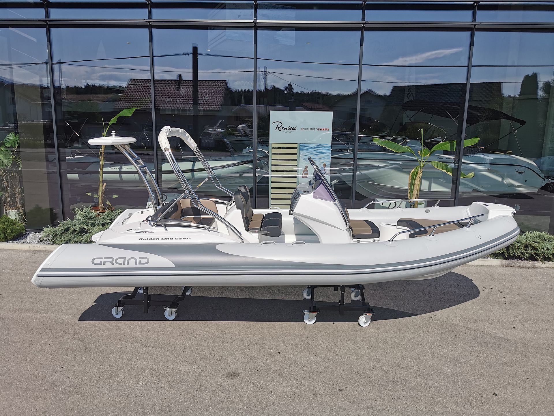 Grand G580 GLF ARCTIC GRAY -  SUPER AKCIJA - NA ZALOGI - 2025