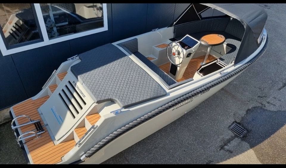 Silver Yacht 655 - 2025