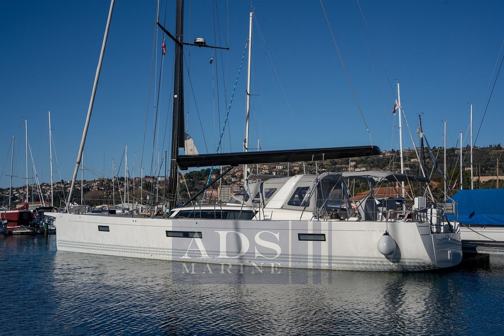 X-yachts X 65 - 2017 - for sale: 1500000.-EUR