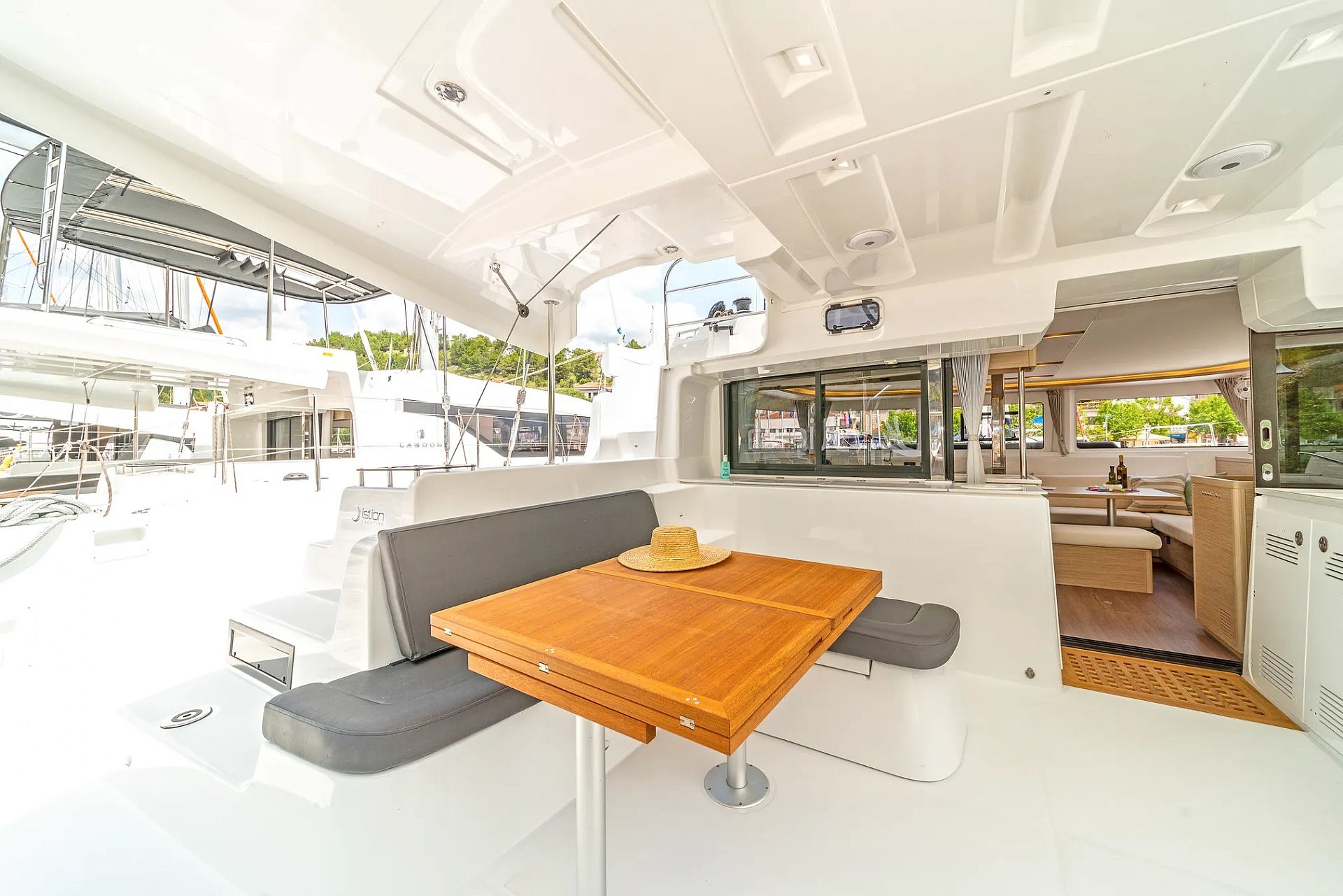 Lagoon 46 - 2023 - for sale: 639000.-EUR