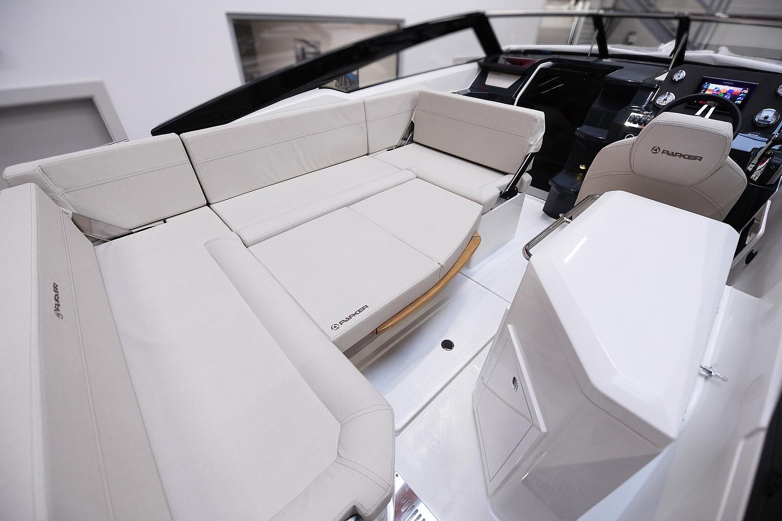 Parker 780 Escape - 2022