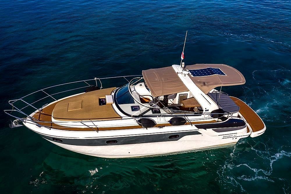 Bavaria 32 - 2013