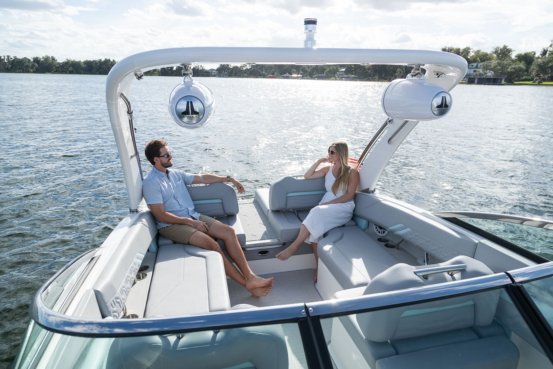 Regal LS4 Bowrider - 2025