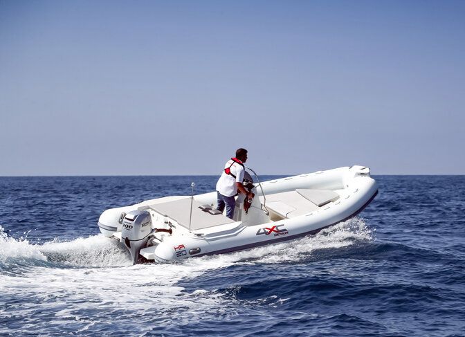 Altamarea 4XC HA20+Honda BF100 - 2026