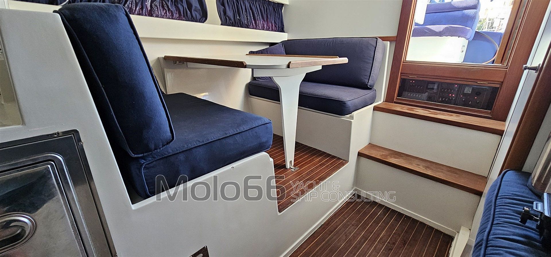 Tornado 38 Flush Deck - 2004