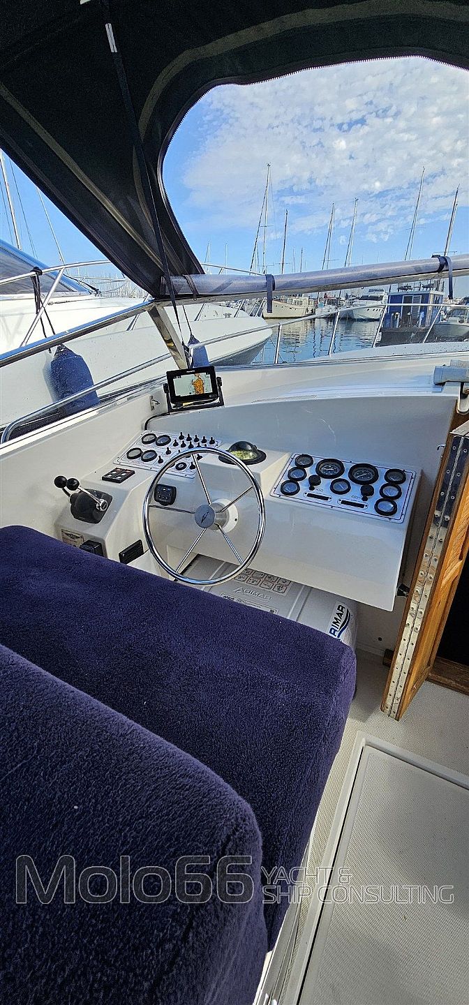 Tornado 38 Flush Deck - 2004