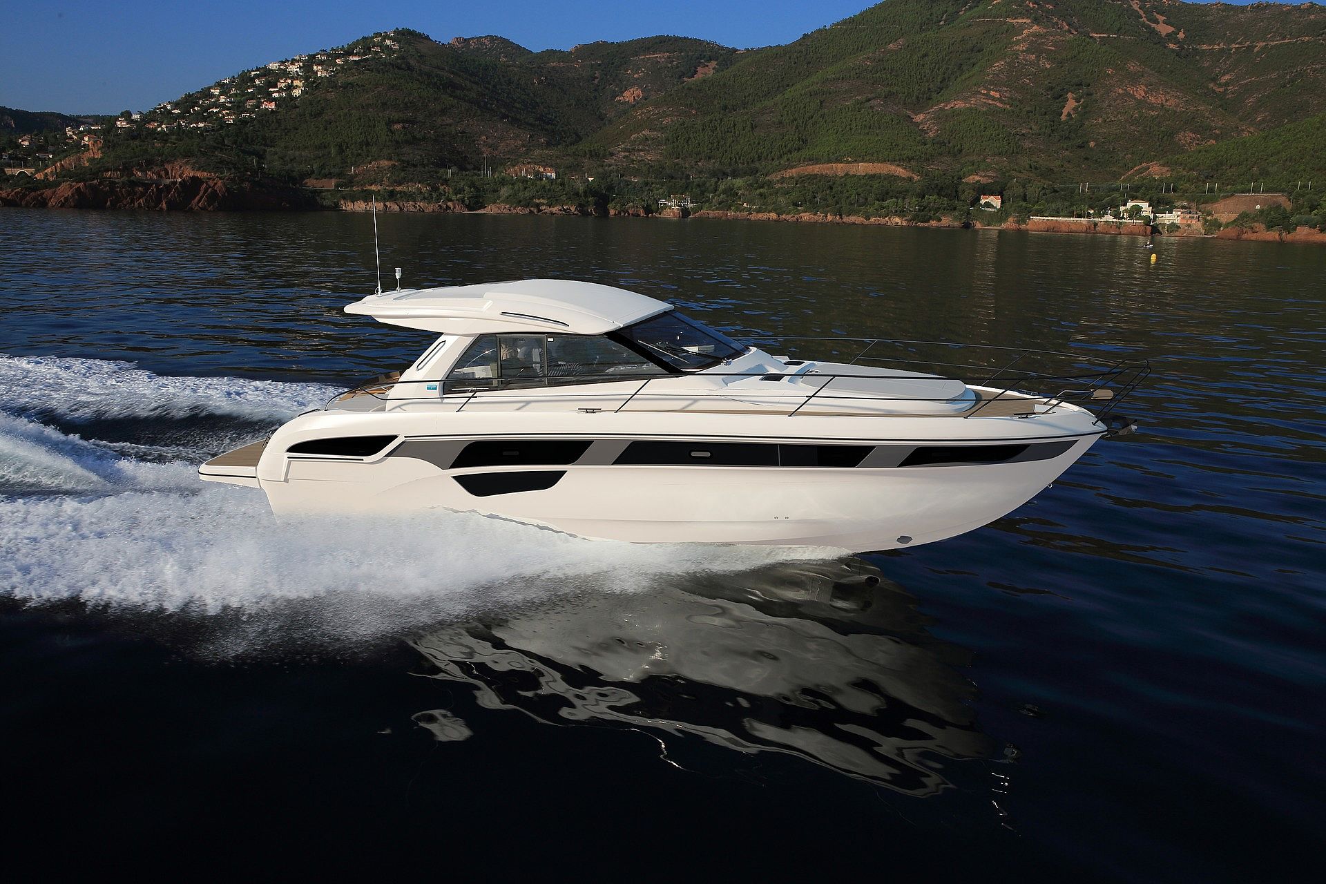 Bavaria S 45 HT - 2025