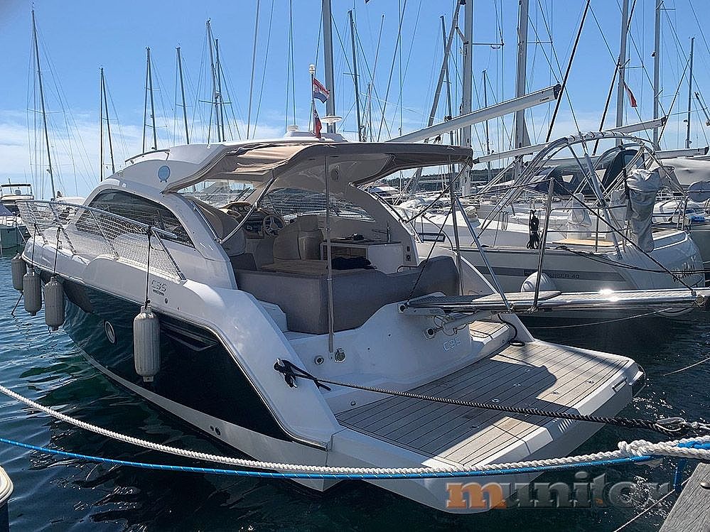 Sessa Marine SESSA C35 HT - 2010