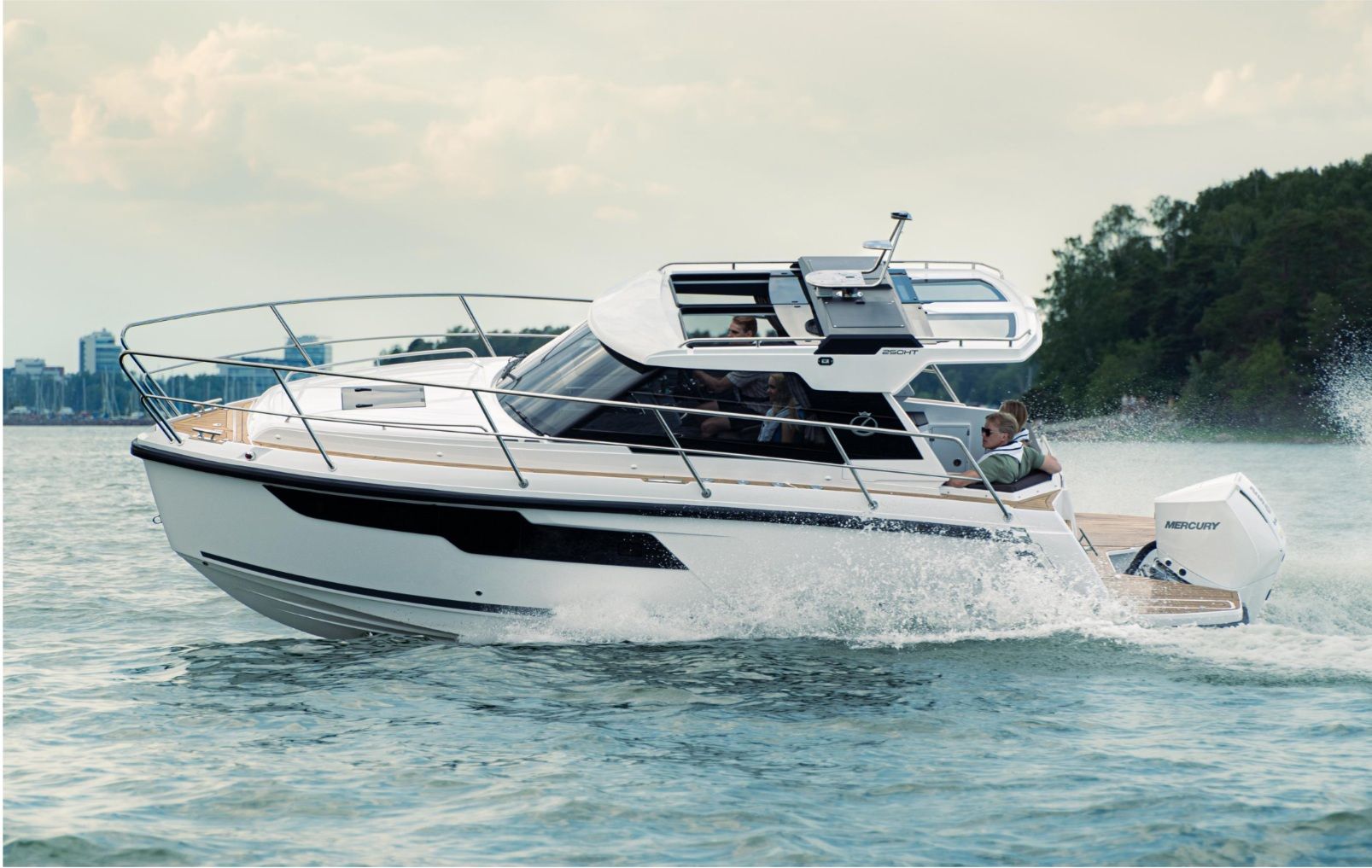 Aquador 250 HT - 2025