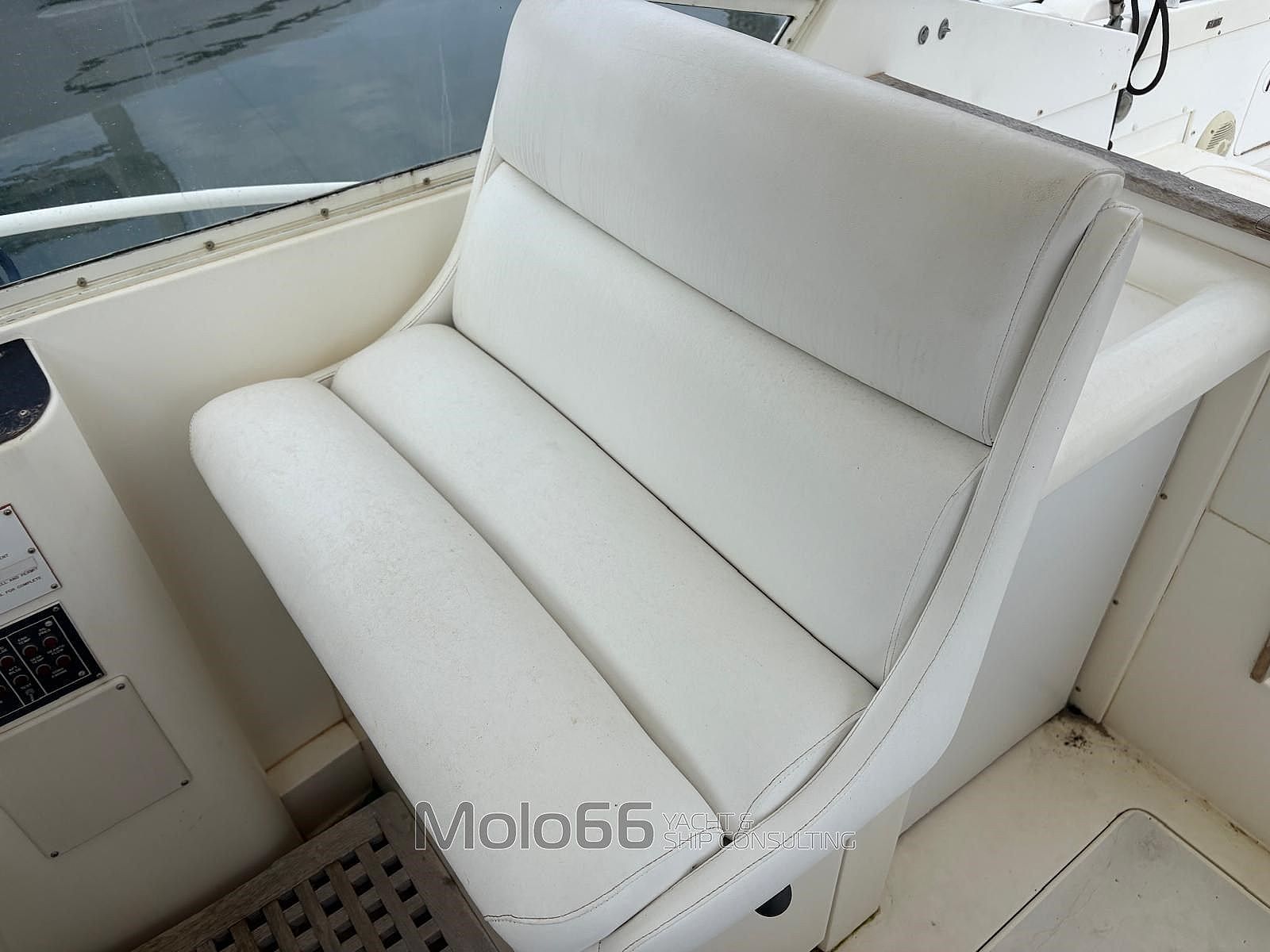 Bertram Yacht 28 Moppie - 1990