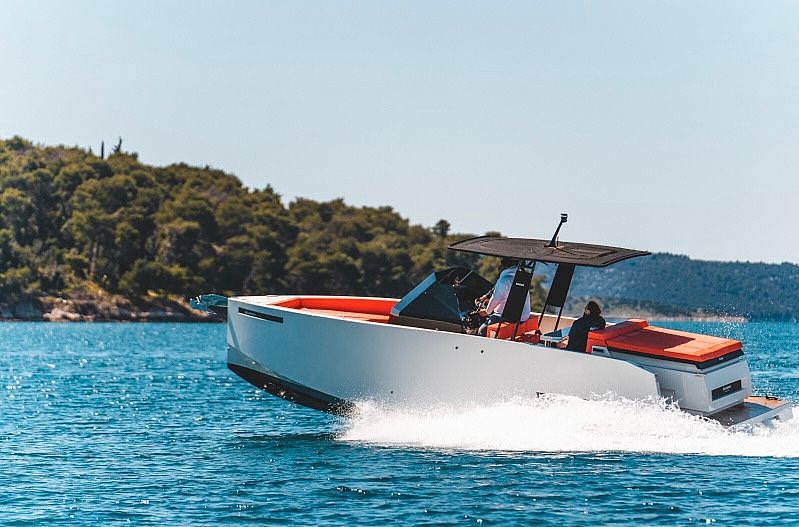De Antonio Yachts D28 Open - 2024