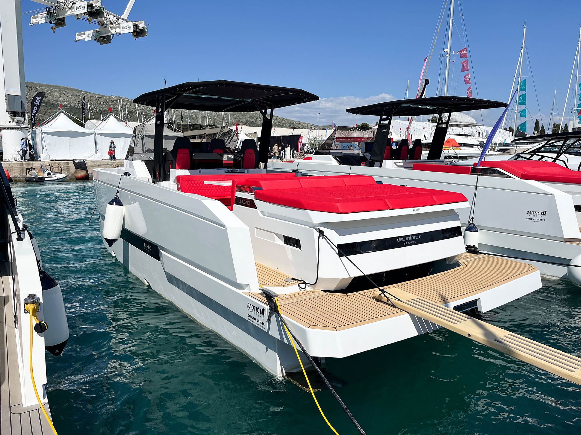 De Antonio Yachts D32 Open - 2025