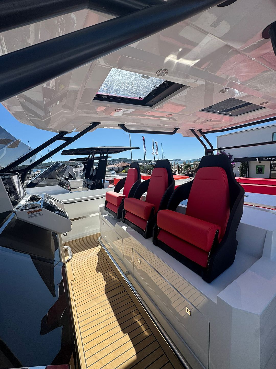 De Antonio Yachts D36 Open - 2025
