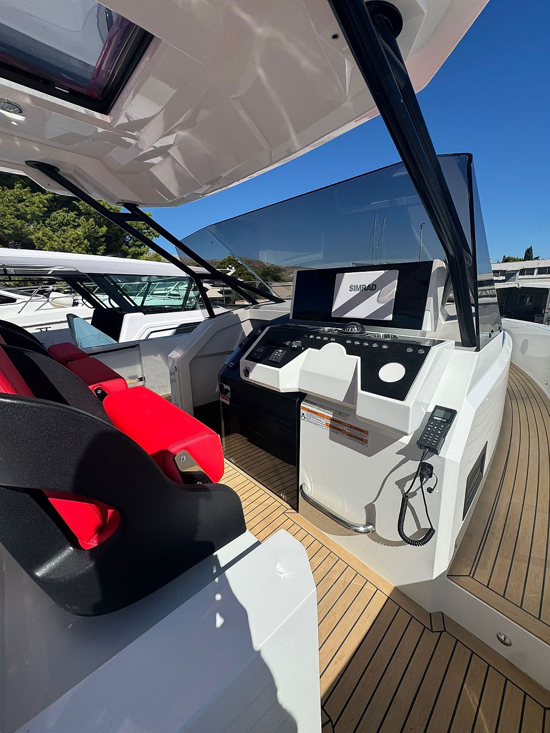 De Antonio Yachts D36 Open - 2025