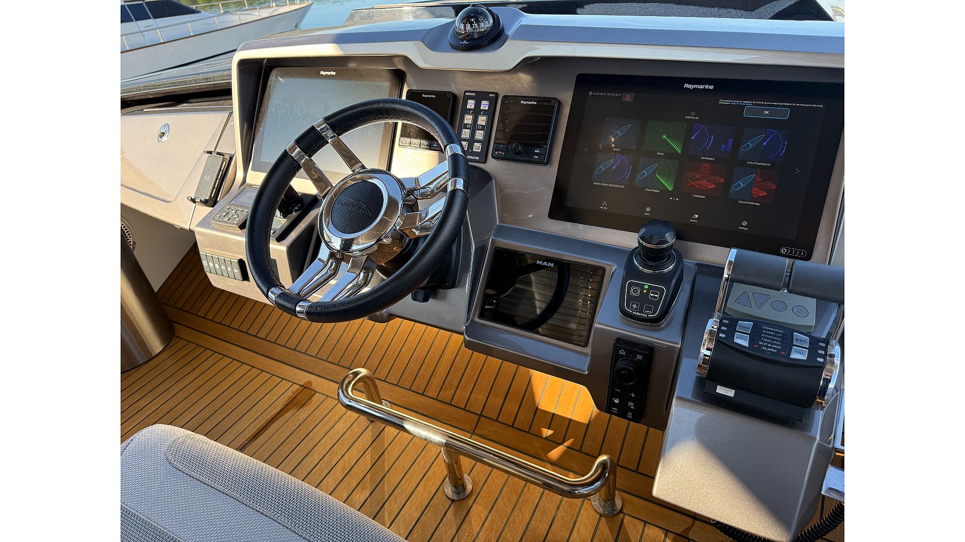 Galeon 700 Sky - 2021