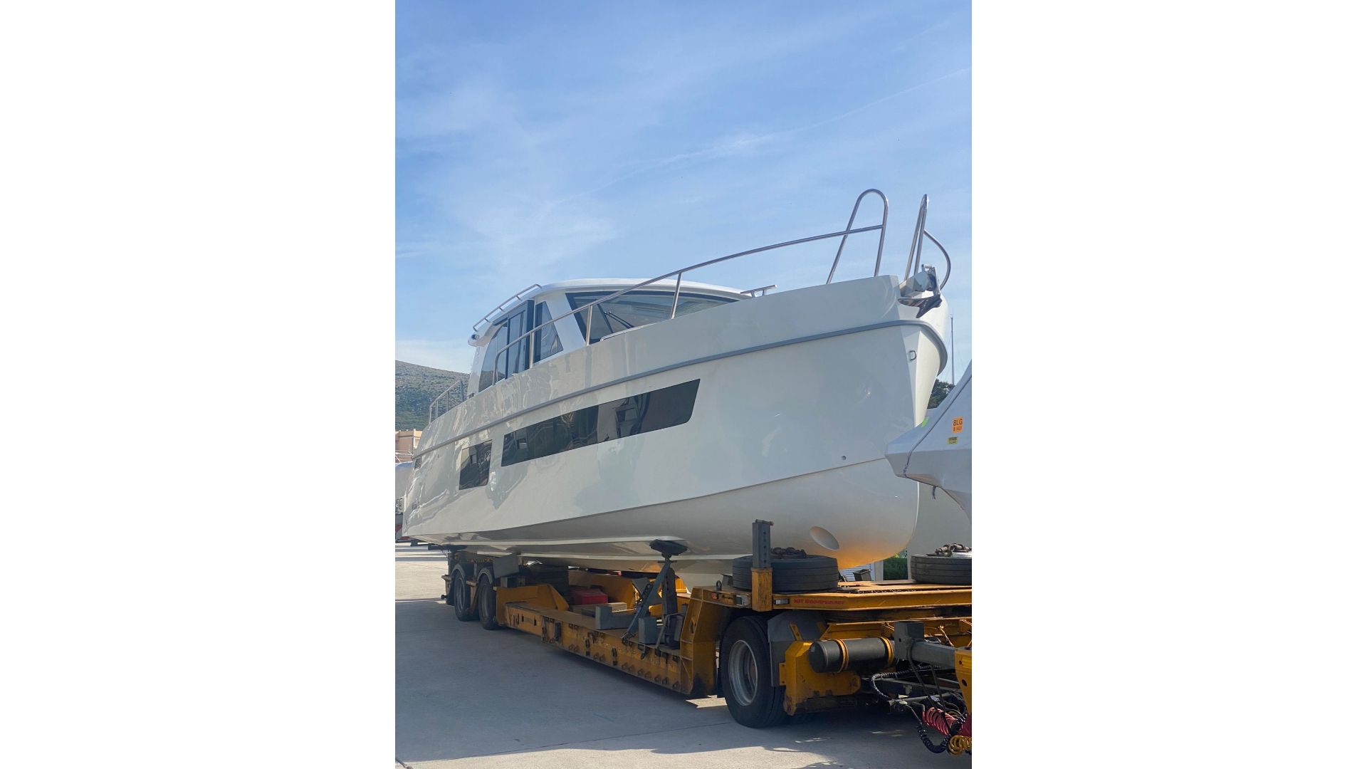 Maxima 37 - 2024