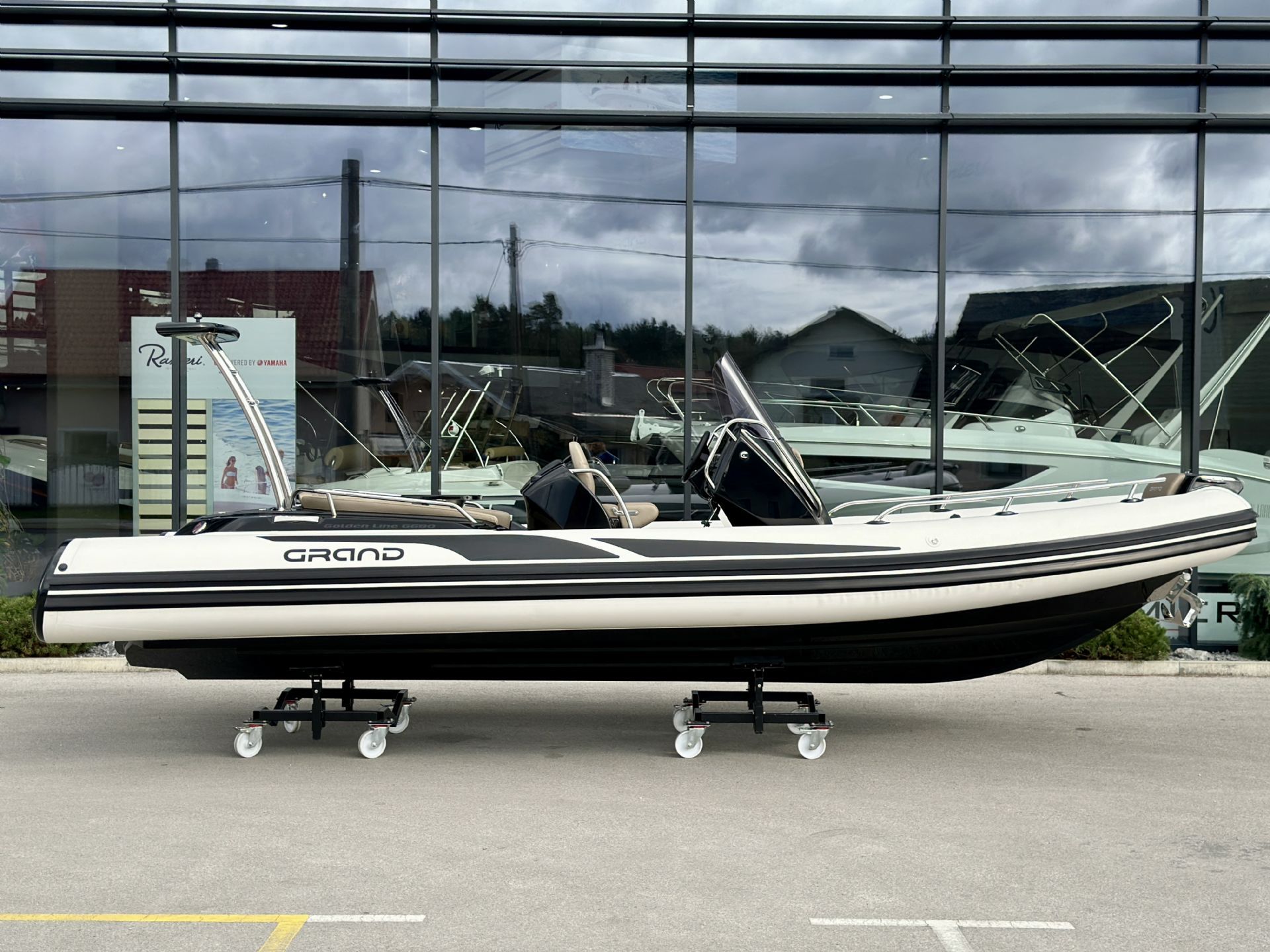 Grand G680HGLF Off White SUPER AKCIJA - 2025