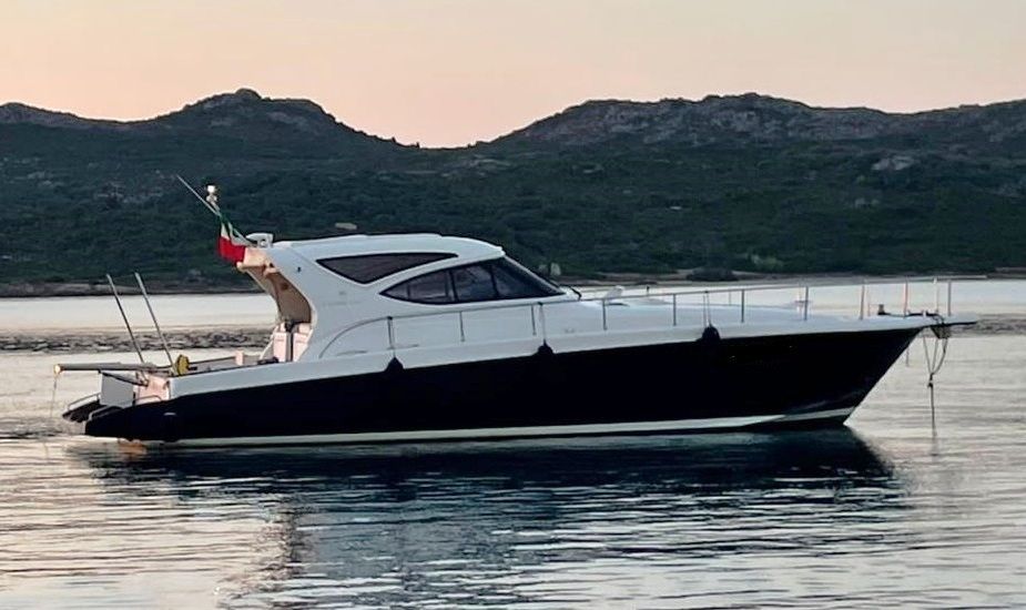 Cantiere Navale del Tirreno Cayman 43 WA - 2006