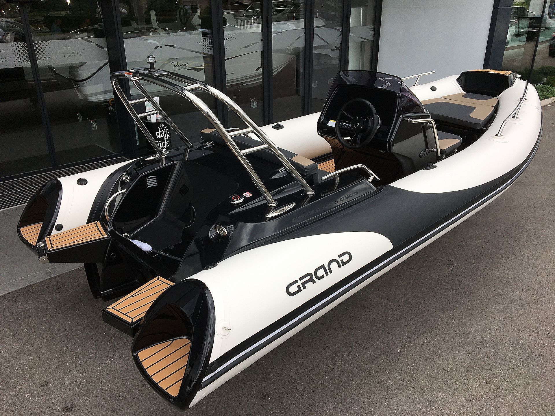 Grand G500HGLF Off White - MEGA AKCIJA ZADNJI - 2025