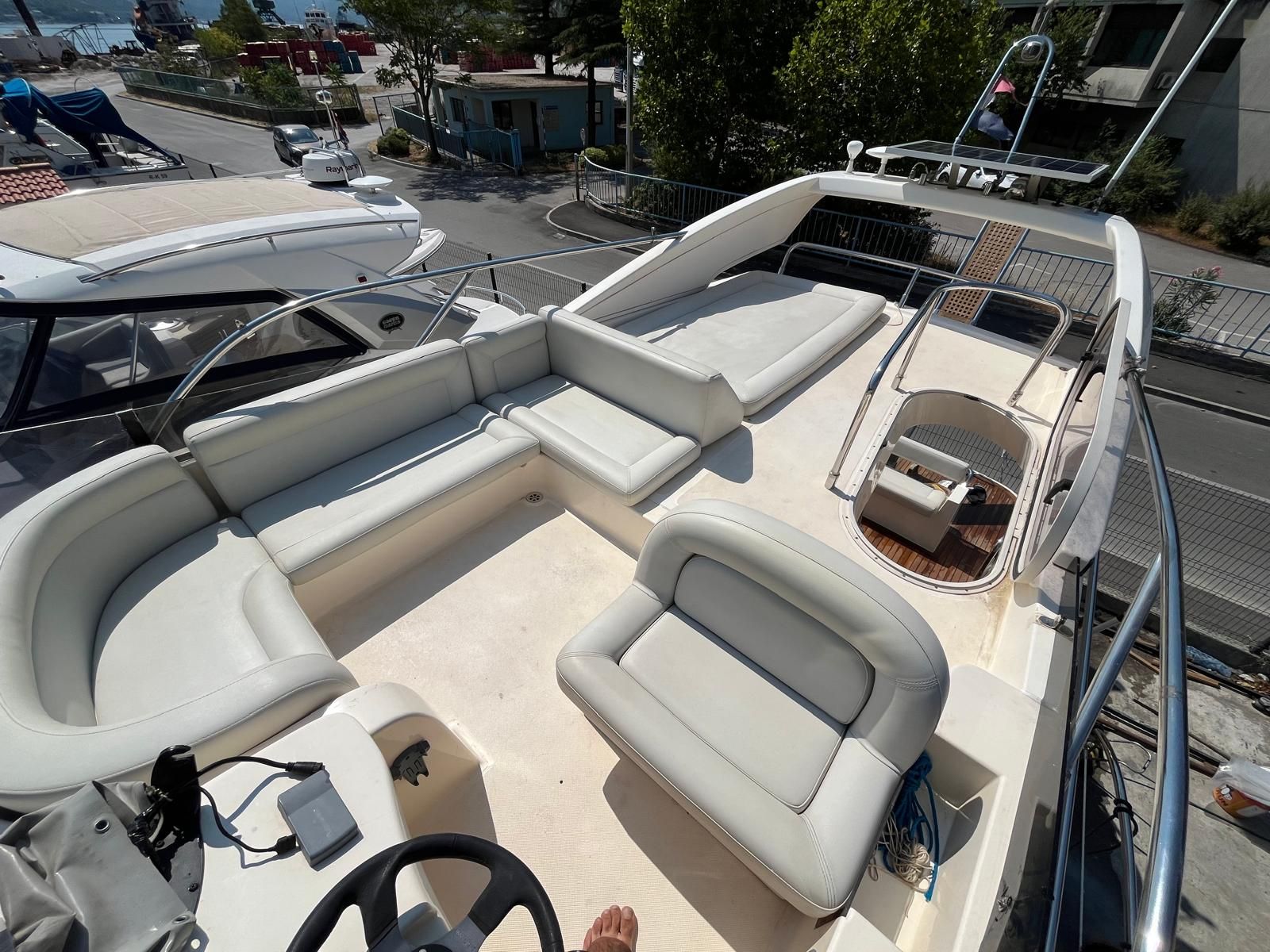 Intermare 43 fly- model 2008 - 2007 - for sale: 198000.-EUR