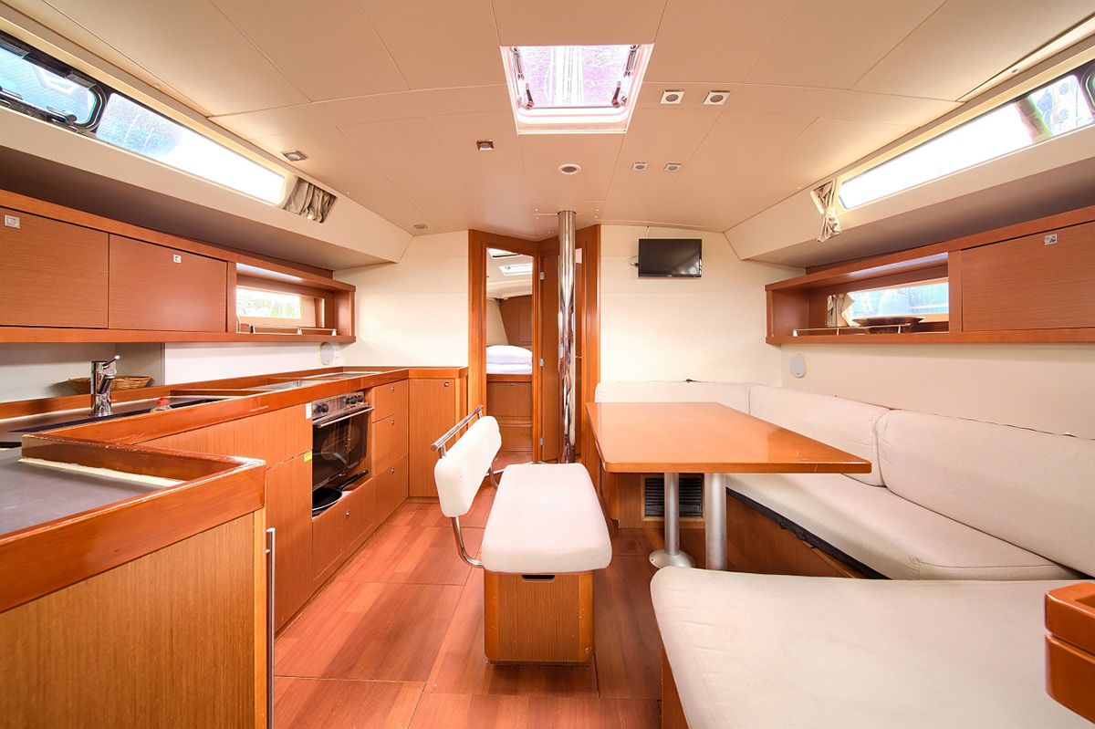 Beneteau Oceanis 45 - 2013