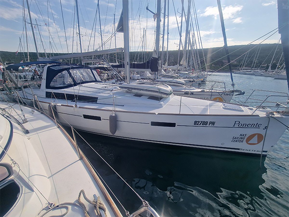 Beneteau Oceanis 45 - 2013