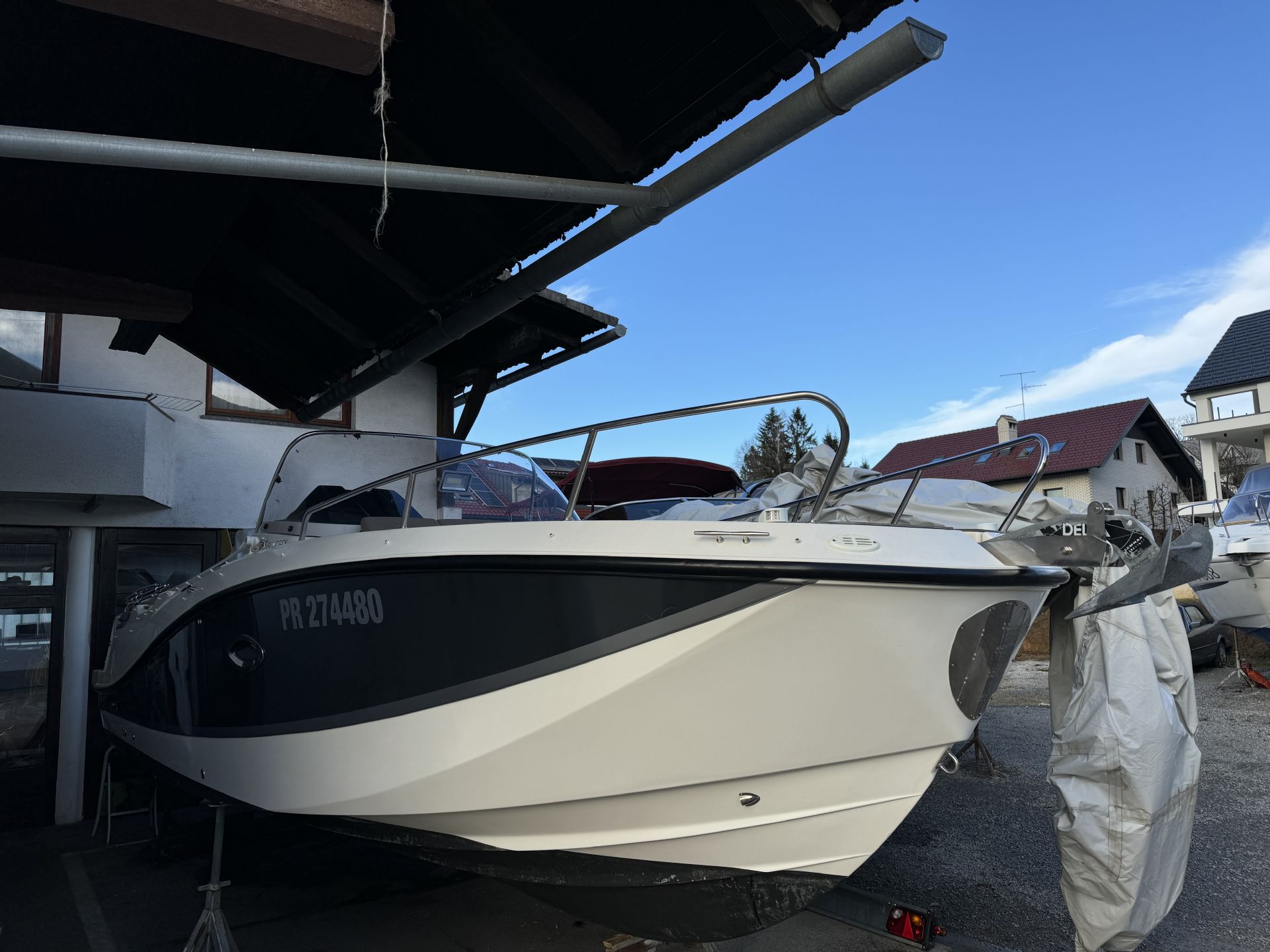 Quicksilver 755 Sundeck - 2017