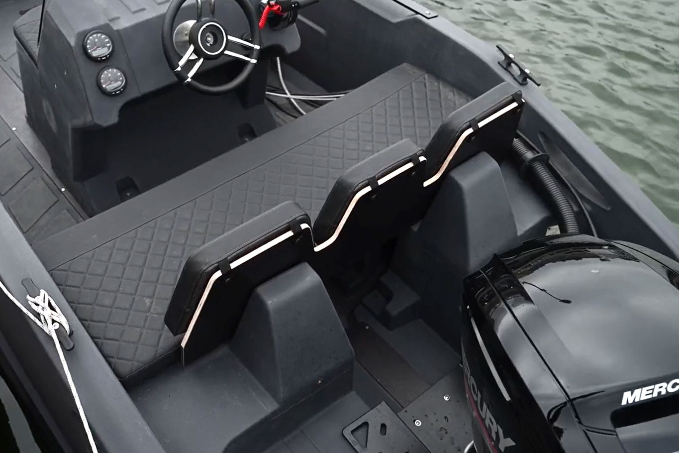 SEASTORM SeaStorm 17 HDPE Advantage  *HONDA 40  60HP - 2025