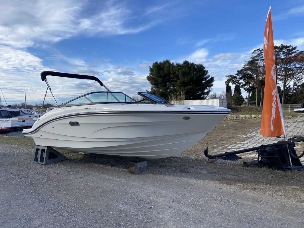 Sea Ray 190 SPX (novi model) + Mercury F150 - 2025