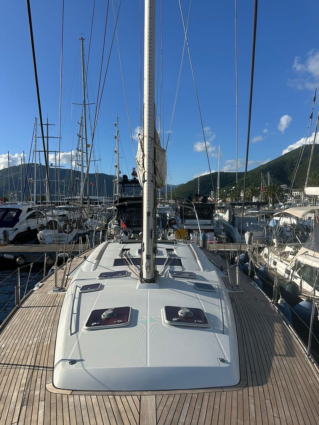 Beneteau Oceanis 54 - 2011