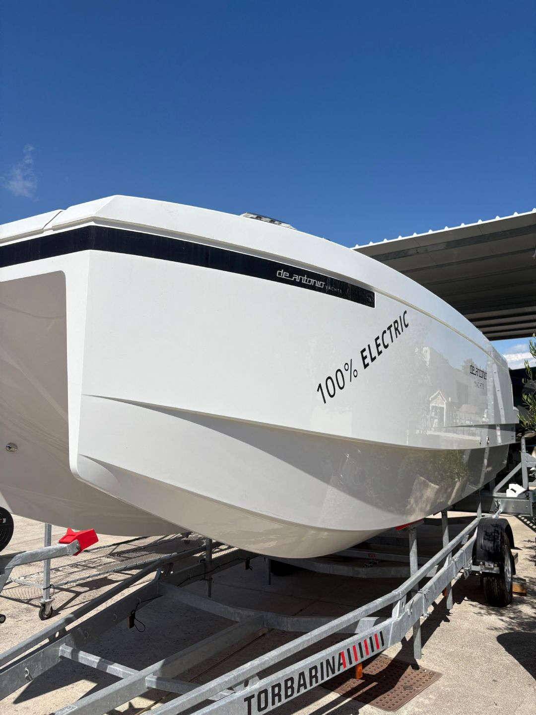 De Antonio Yachts E23 Open - 2025