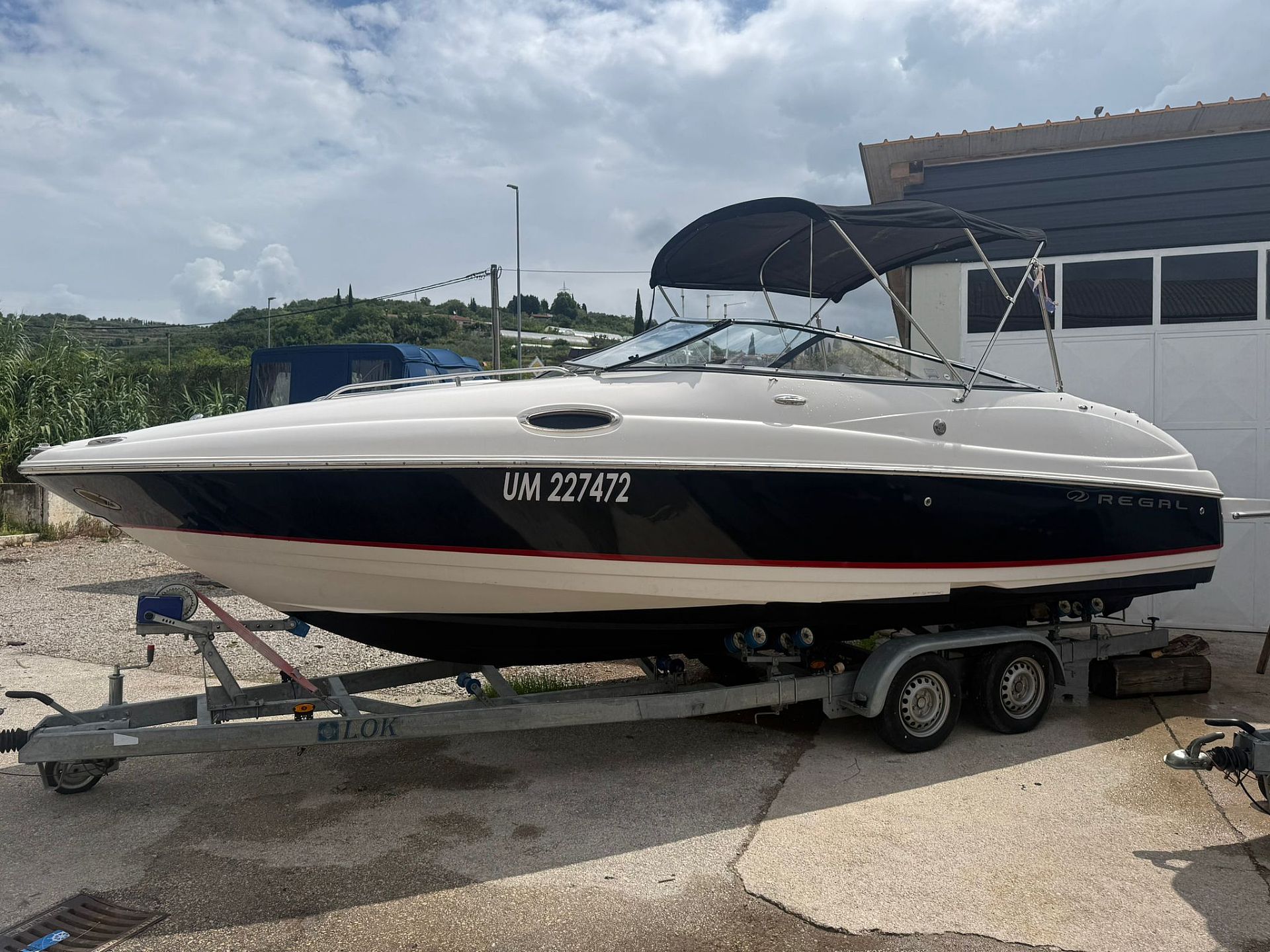 Regal 2450 Cuddy - 2007