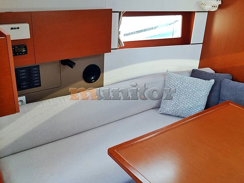 Beneteau Oceanis 38.1 - 2018