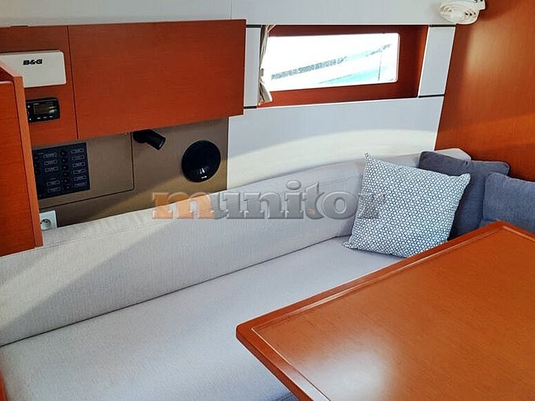 Beneteau Oceanis 38.1 - 2018