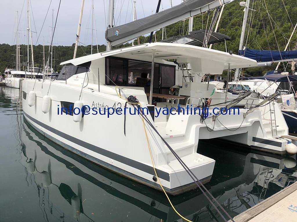 Fountaine Pajot Astrea 42 - 2021
