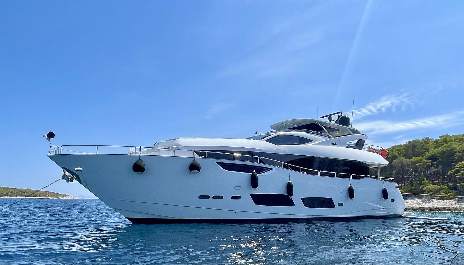 Sunseeker 95 Yacht - 2022 - for sale: 6900000.-EUR