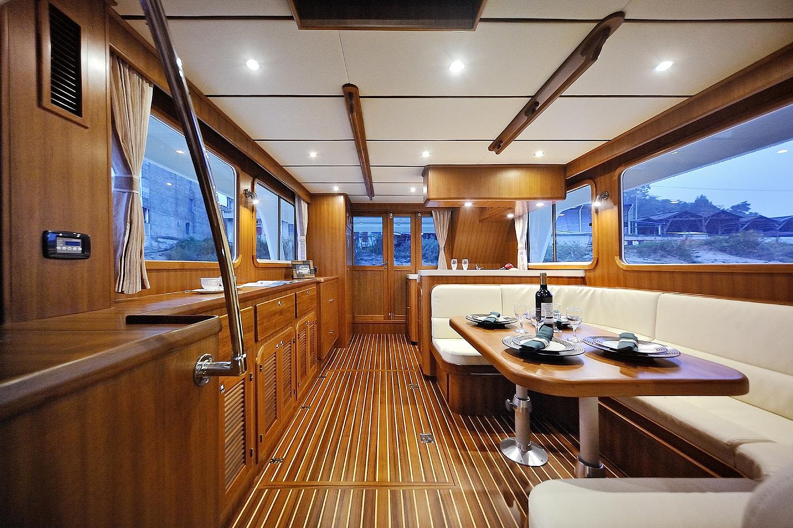 Adagio Europa 51,5 - 2013