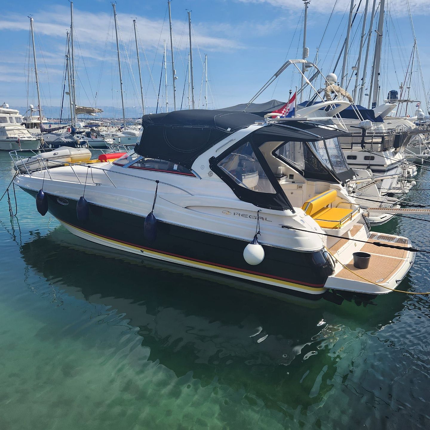 Regal Commodore 3760 - 2005